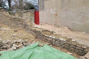 Conduit Lane progress 7 February - a wall slowly being rebuilt - Photographer Eynsham Parish Council